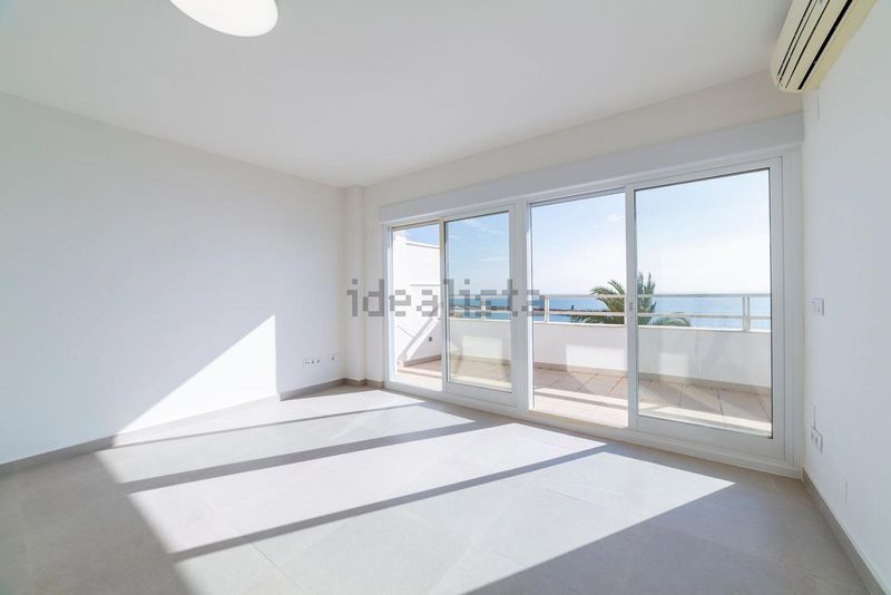 Pis en venda Roquetas de Mar, Almería. Ref: 5063. Addurno.com