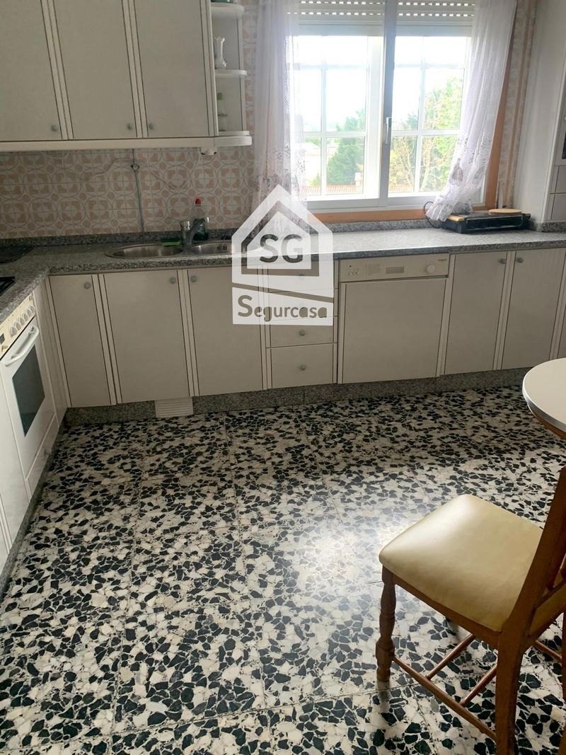 Chalet Independiente en venta Amoeiro, Ourense. Ref: 1647. Segurcasa Inmobiliaria