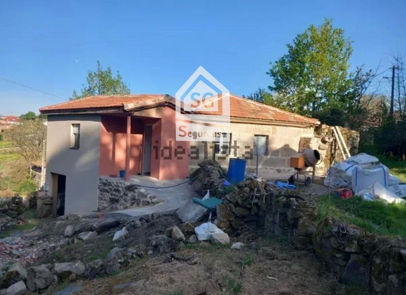 Chalet Independiente en venta Castro De Beiro, O, Ourense. Ref: 1710. Segurcasa Inmobiliaria