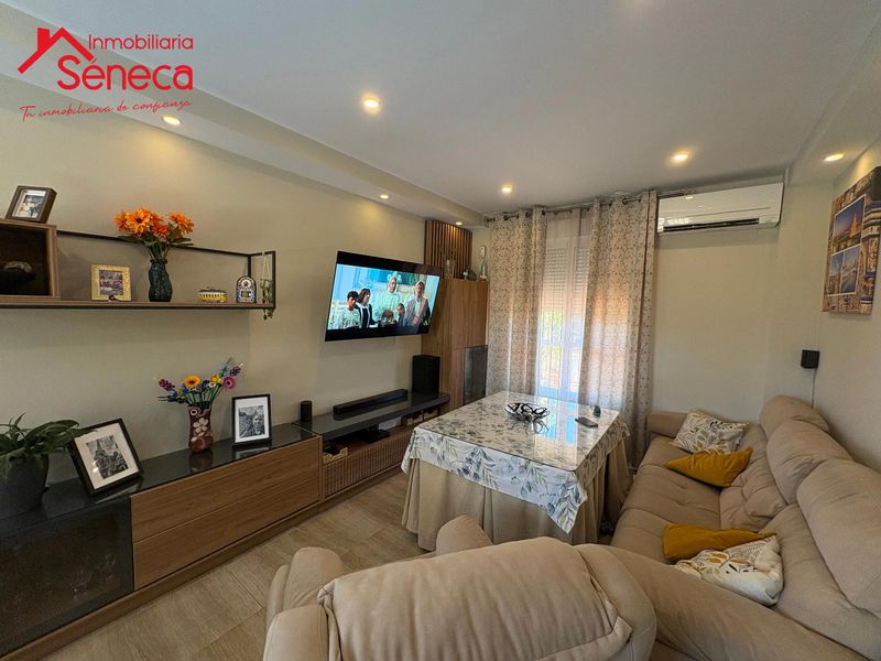 Casa en venta La Carlota, Córdoba. Ref: 5107. INMOBILIARIA SÉNECA