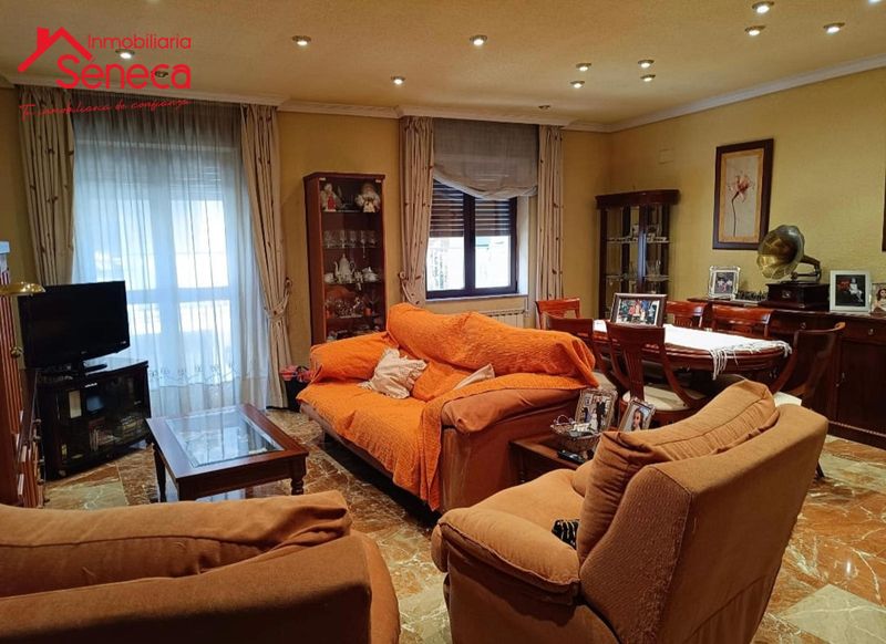 Piso en venta Córdoba. Ref: 5184. INMOBILIARIA SÉNECA