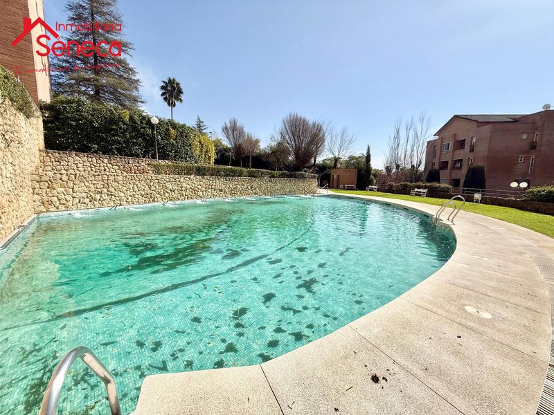 Piso en venta Córdoba. Ref: 5469. INMOBILIARIA SÉNECA