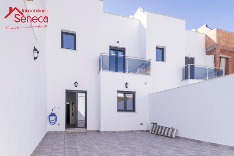 Adosado en venta Córdoba. Ref: 5586. INMOBILIARIA SÉNECA