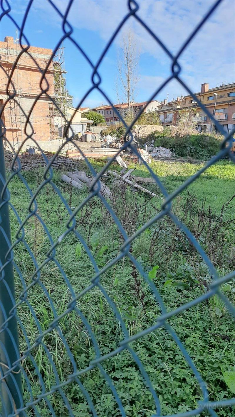 Terreny en venda Roda De Ter, Barcelona. Ref: 1147. Servimur