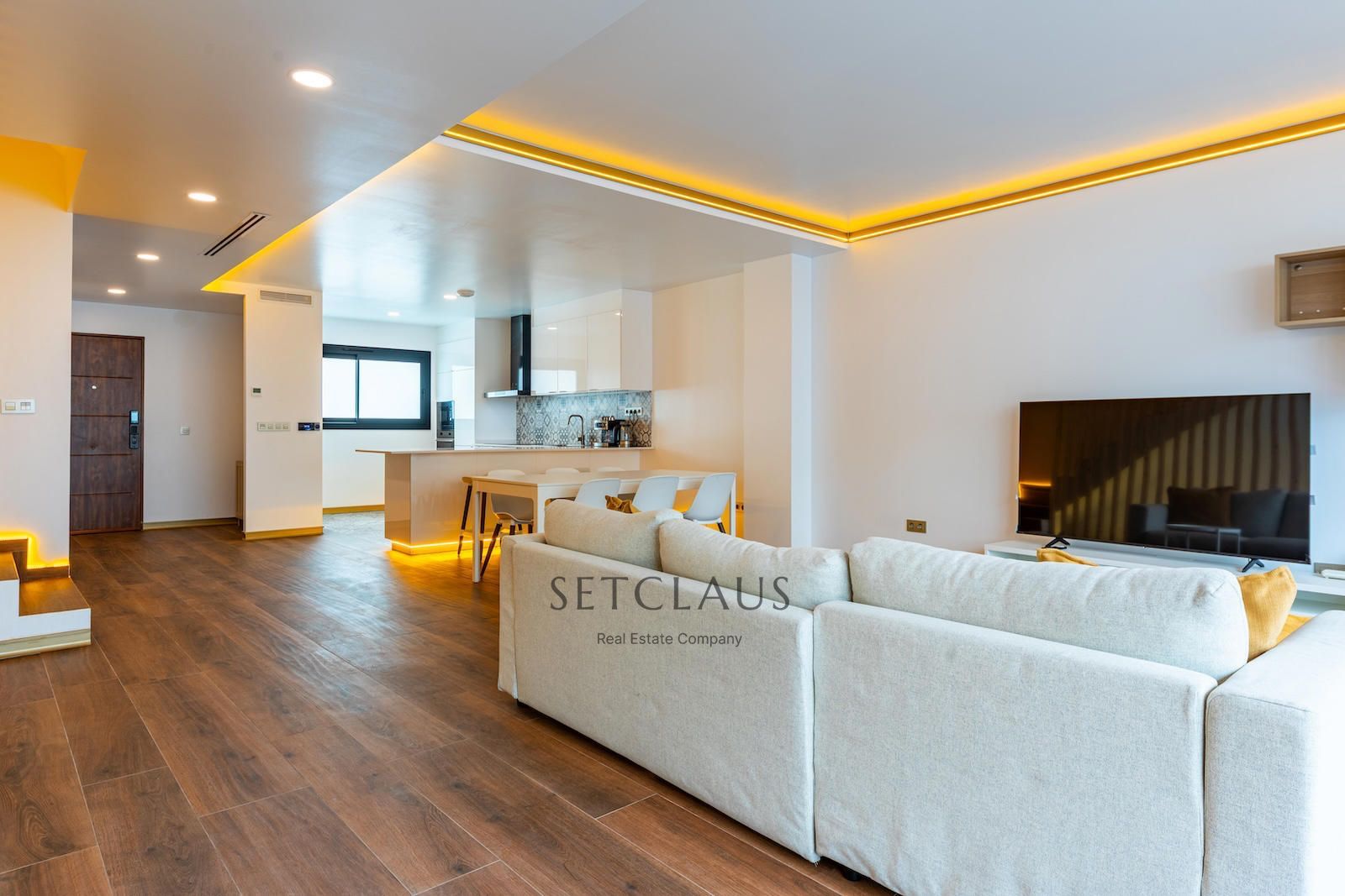 Comprar MONTGAT. OBRA NUEVA. VISTAS AL MAR Y DISEÑO foto 2