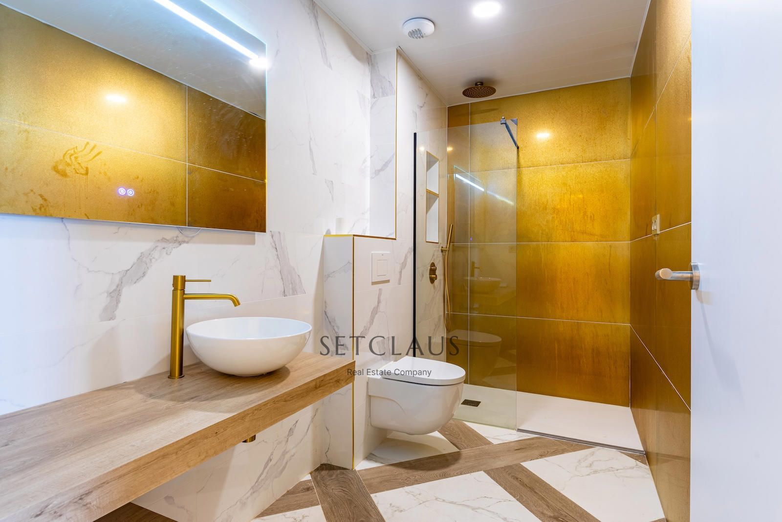 Comprar MONTGAT. OBRA NUEVA. VISTAS AL MAR Y DISEÑO foto 32