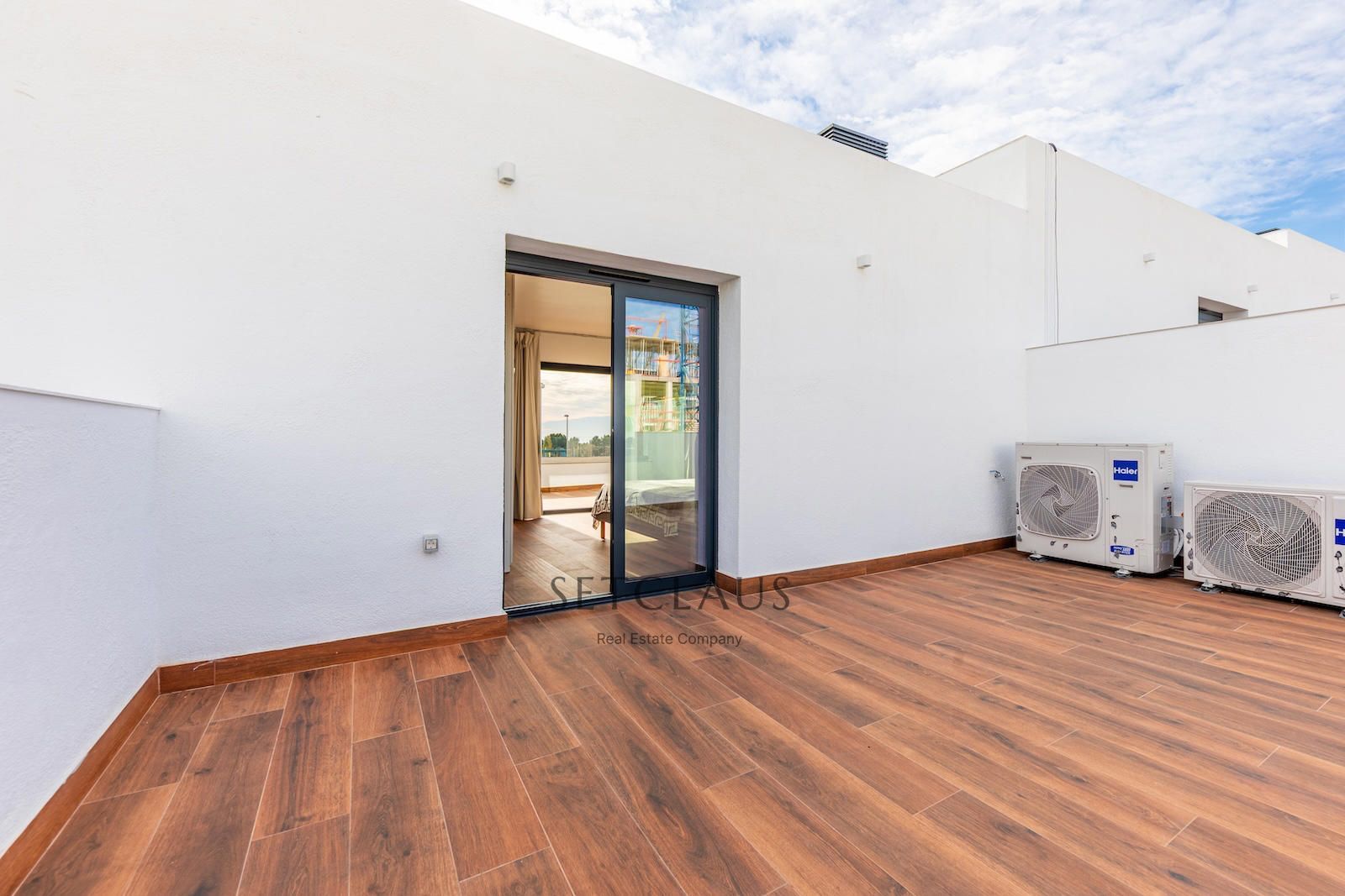 Comprar MONTGAT. OBRA NUEVA. VISTAS AL MAR Y DISEÑO foto 38