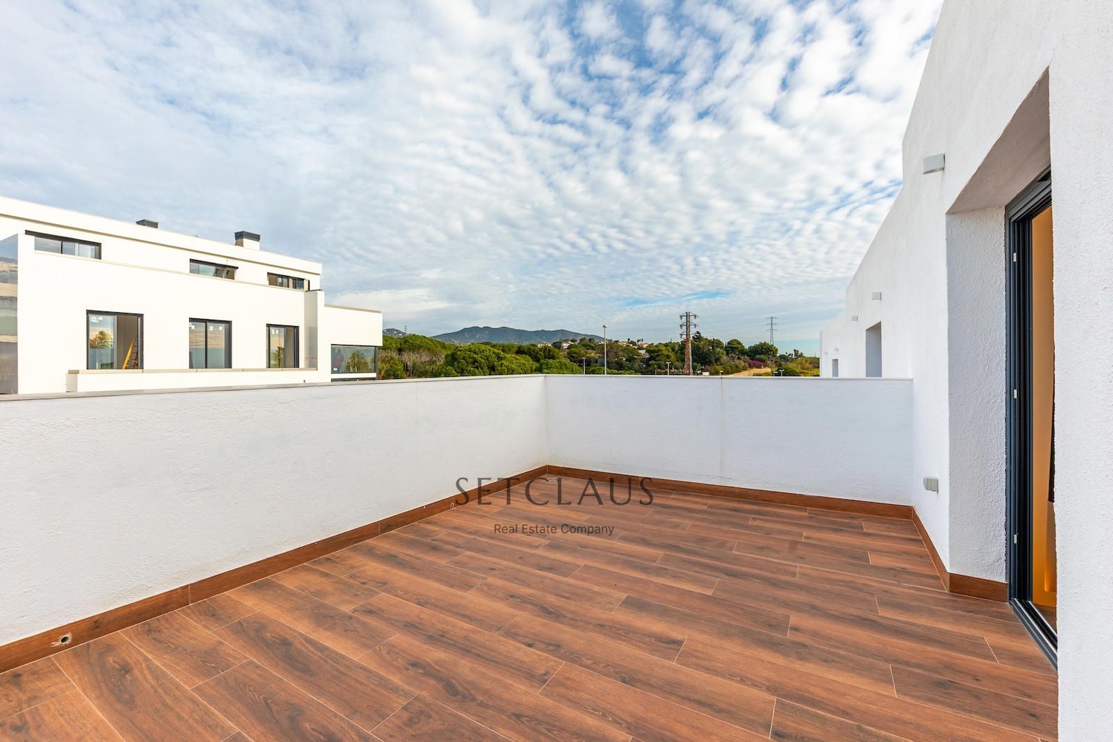 Comprar MONTGAT. OBRA NUEVA. VISTAS AL MAR Y DISEÑO foto 39