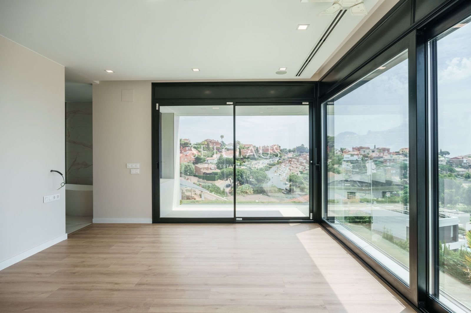 Comprar Chalet de diseño a estrenar foto 28