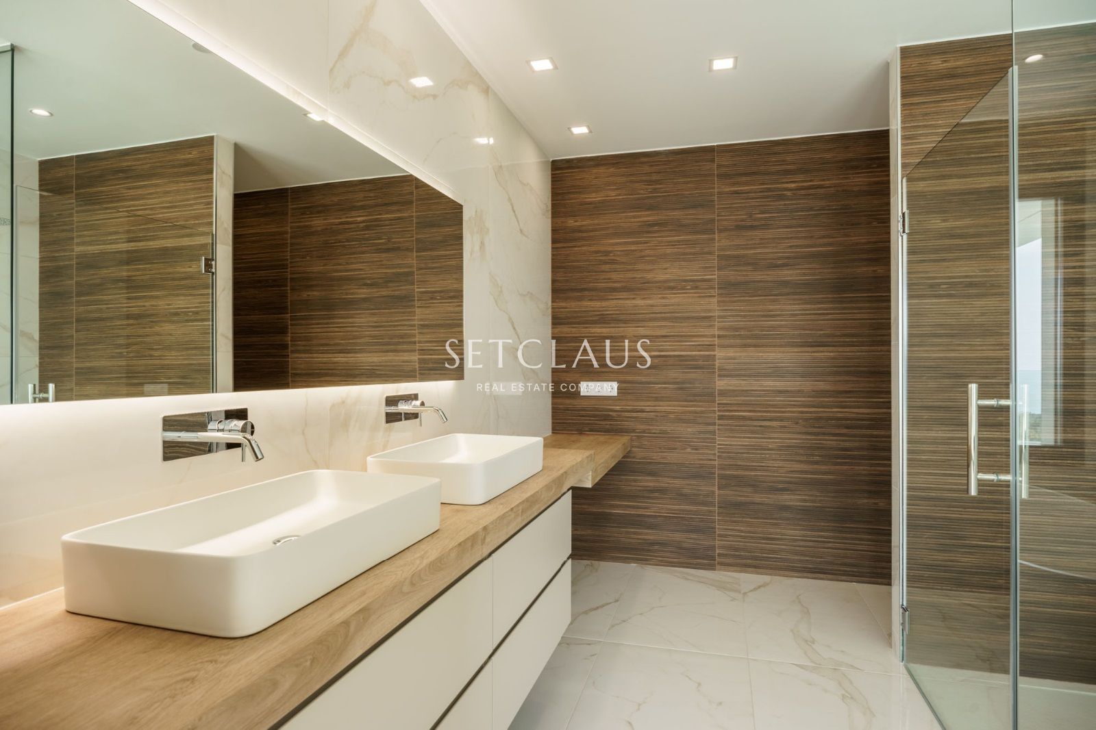 Comprar Chalet de diseño a estrenar foto 32