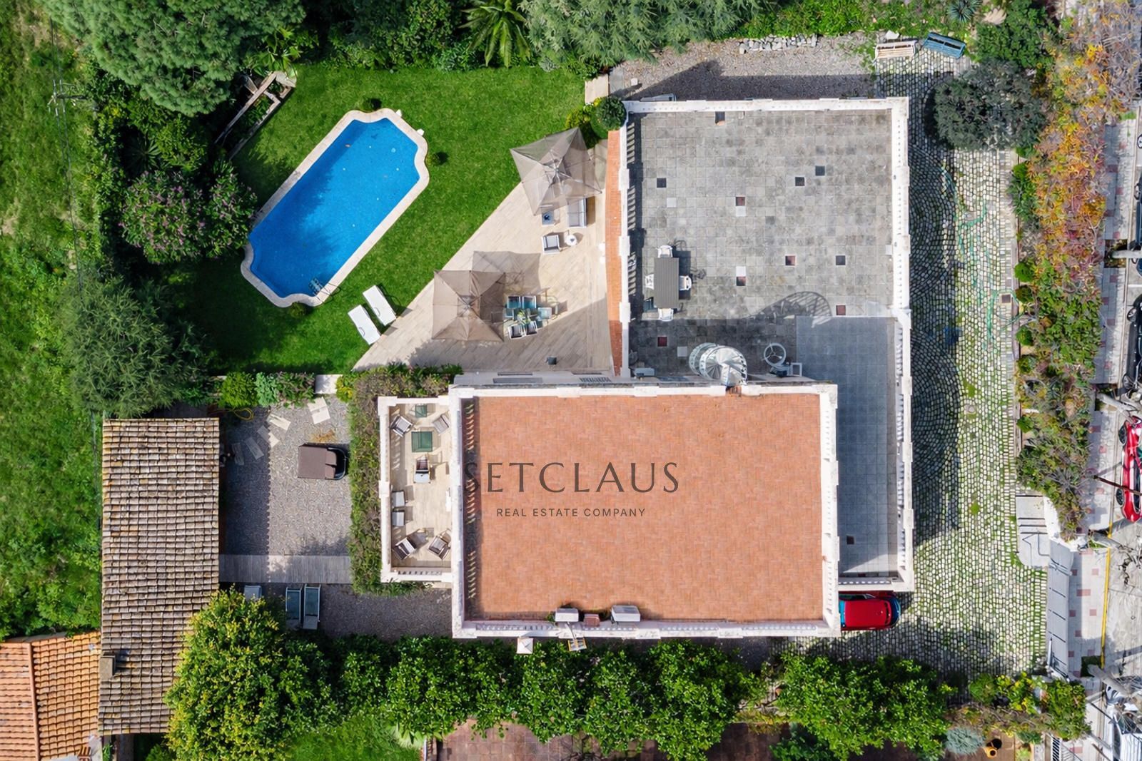 Comprar EL MASNOU. Gran casa señorial con apartamento independiente foto 3