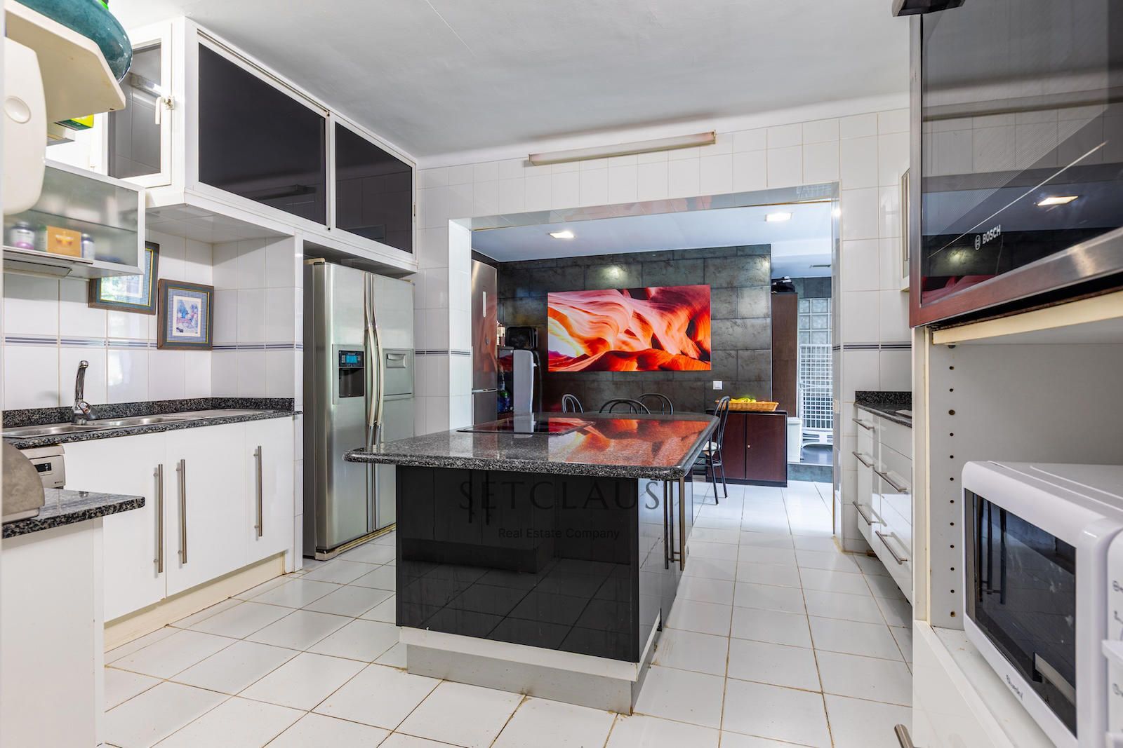 Comprar Gran finca independiente con 3 viviendas, piscina y 13 habitaciones en Alella (Coma Fosca – Can Comulada) foto 32