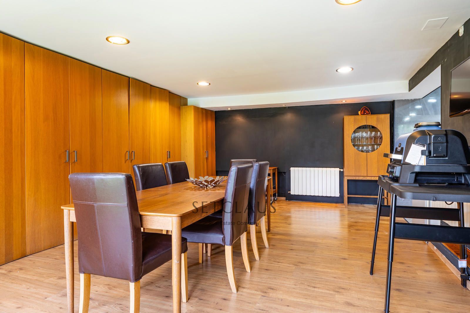 Comprar Gran finca independiente con 3 viviendas, piscina y 13 habitaciones en Alella (Coma Fosca – Can Comulada) foto 50