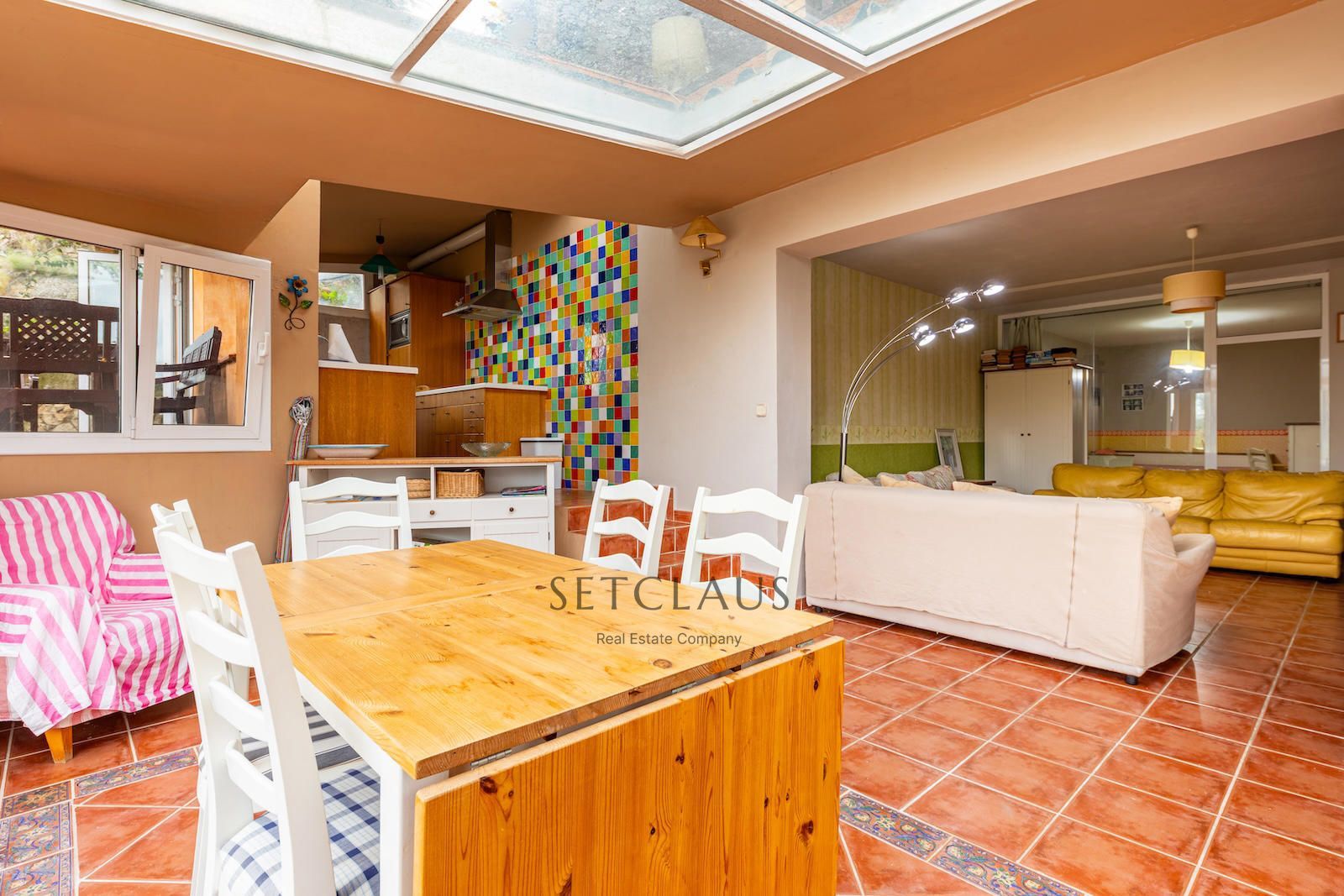 Comprar Gran finca independiente con 3 viviendas, piscina y 13 habitaciones en Alella (Coma Fosca – Can Comulada) foto 58