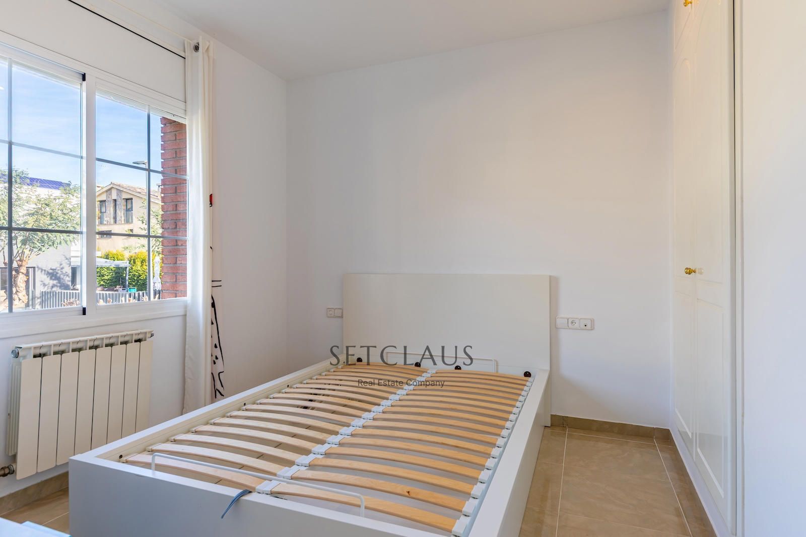 Comprar Chalet con mucha luz, vistas al mar en una zona tranquila de Vilassar de dalt foto 39