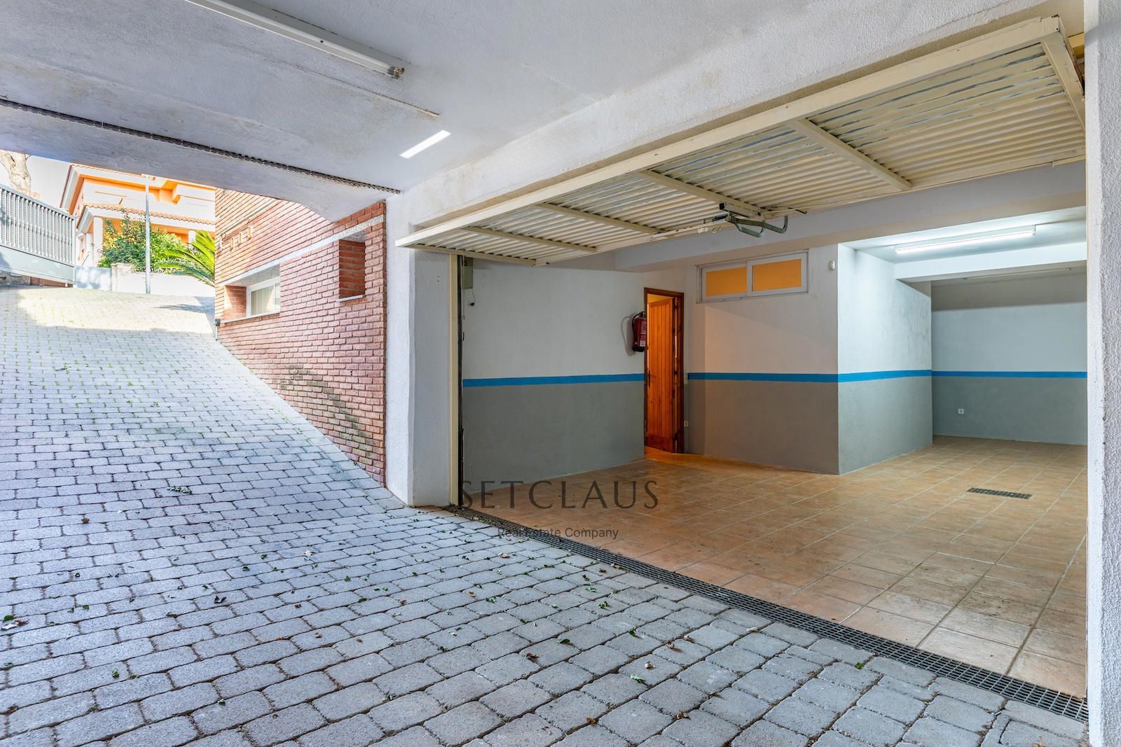 Comprar Chalet con mucha luz, vistas al mar en una zona tranquila de Vilassar de dalt foto 58