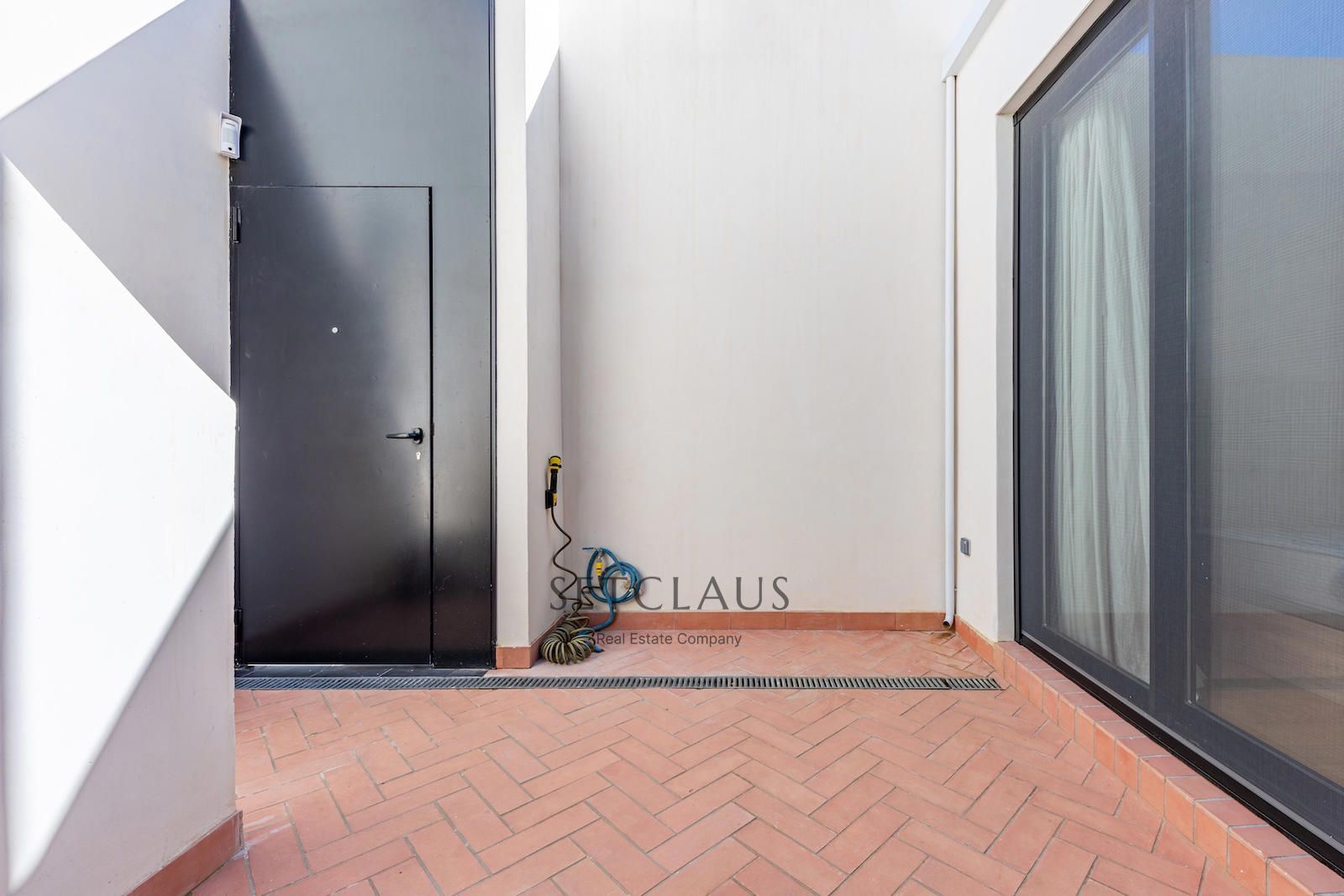 Comprar MONTGAT. Planta baja duplex con piscina foto 30