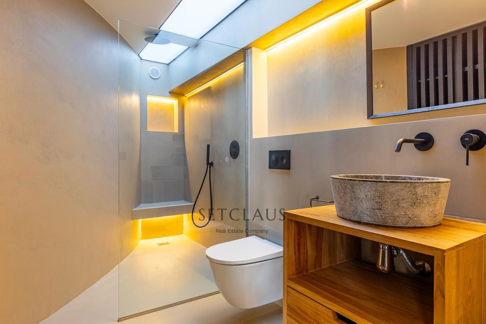 Comprar MONTGAT. Planta baja duplex con piscina foto 22