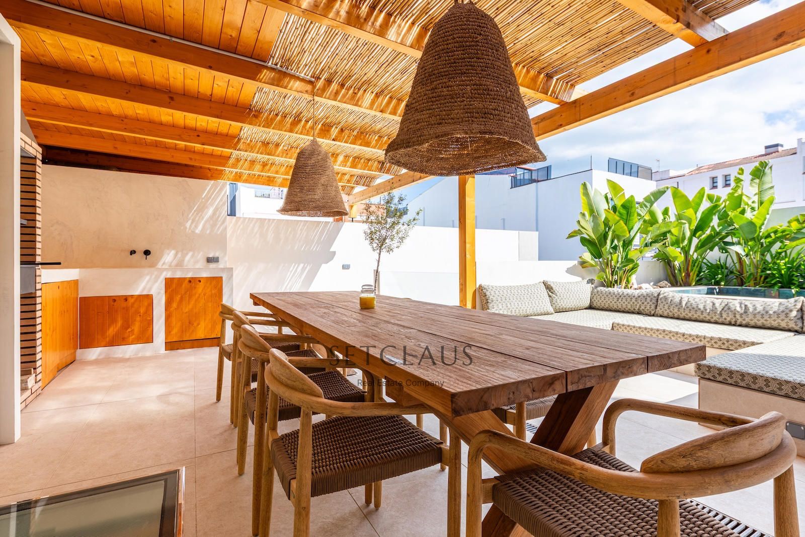 Comprar MONTGAT. Planta baja duplex con piscina foto 3