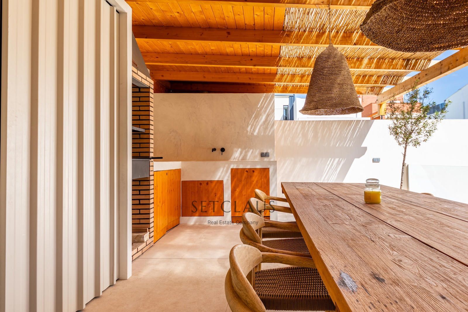 Comprar MONTGAT. Planta baja duplex con piscina foto 5