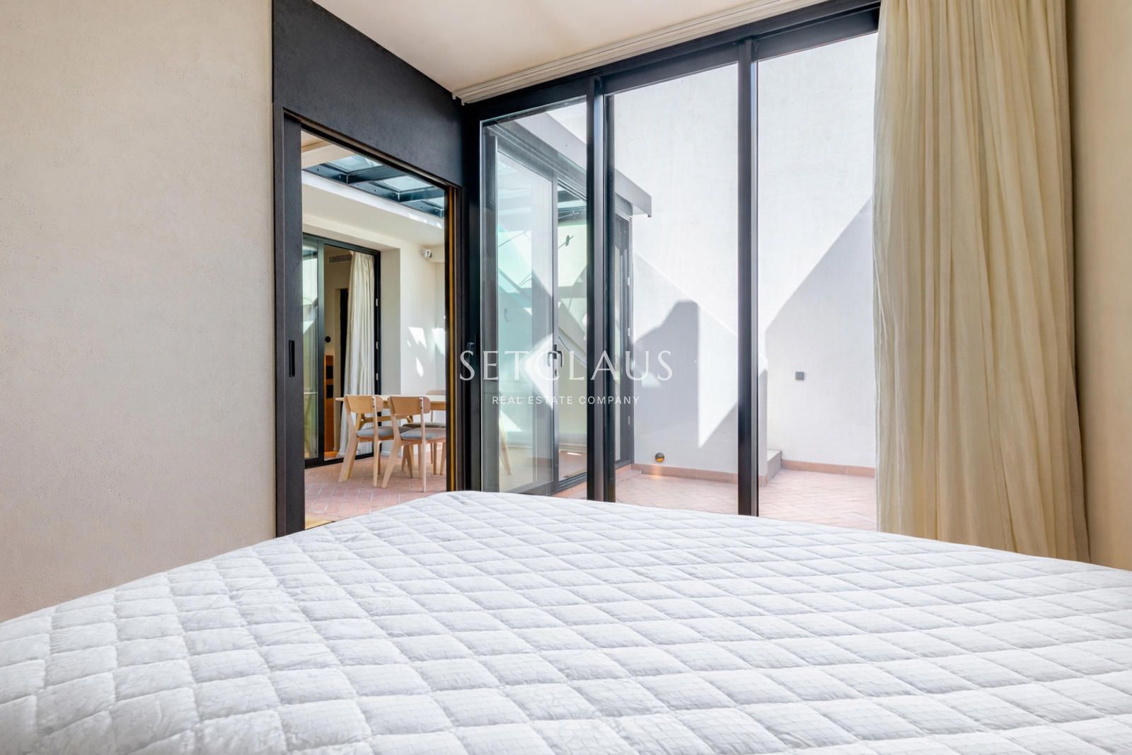 Comprar MONTGAT. Planta baja dúplex con piscina foto 25