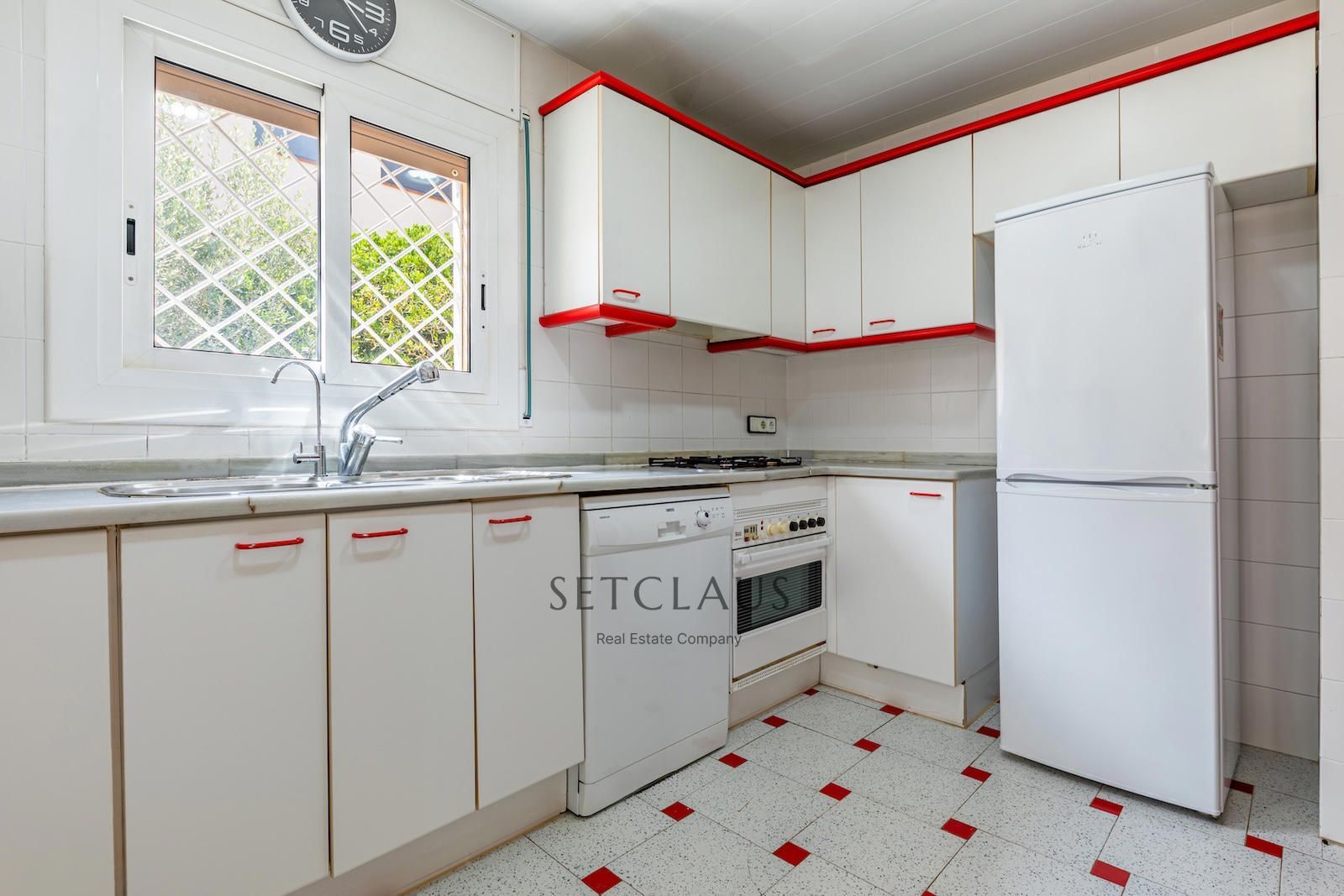 Comprar Casa pareada con jardín y garaje en Can Sors (Alella) foto 13