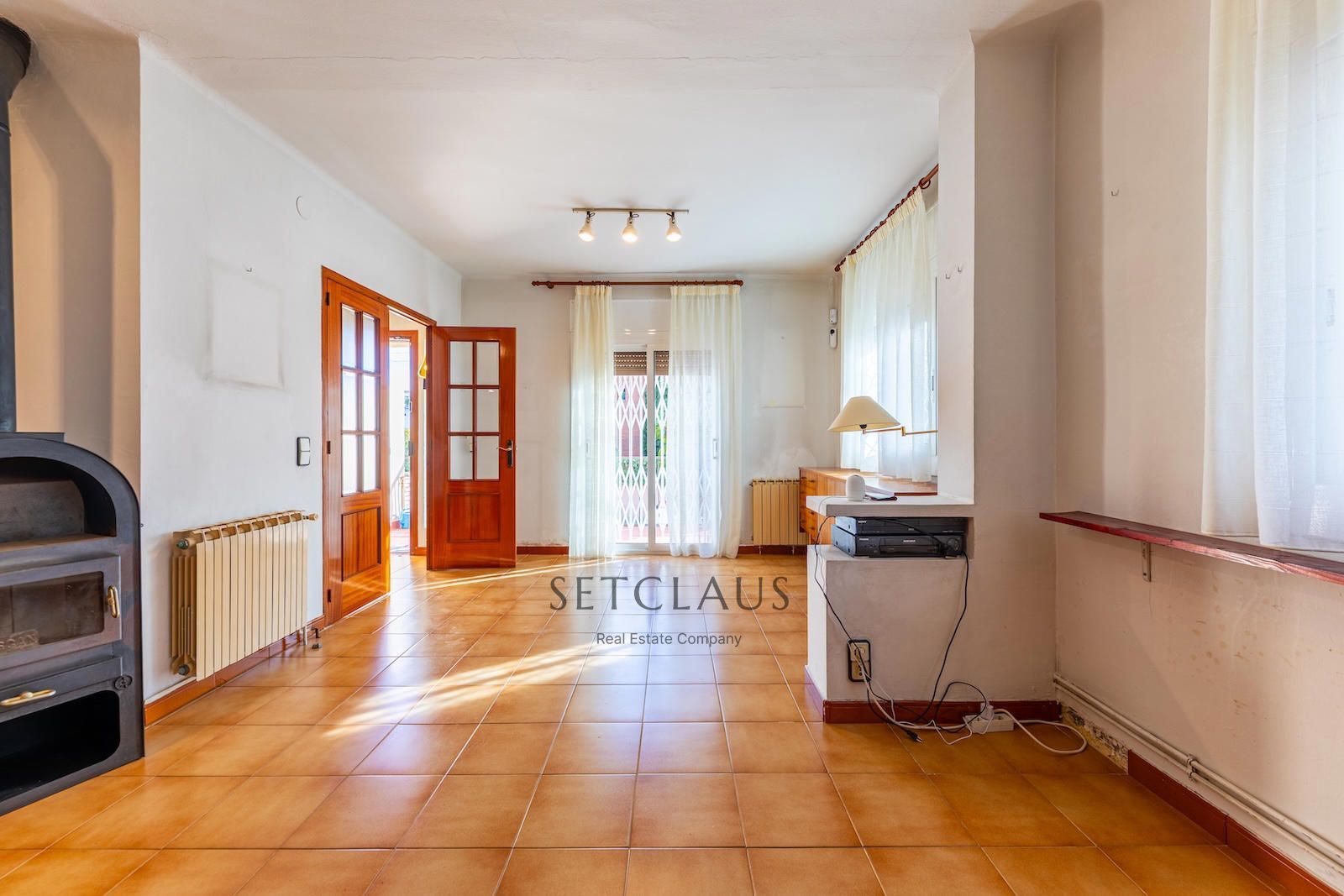 Comprar Casa pareada con jardín y garaje en Can Sors (Alella) foto 8