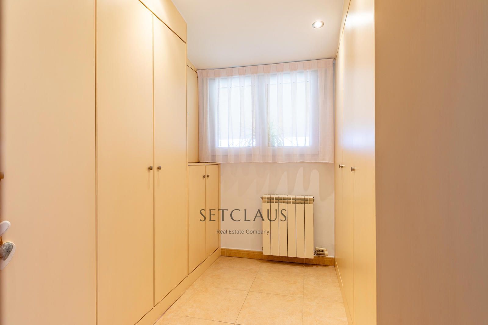 Comprar SANT VICENÇ DE MONTALT. Amplitud y luminosidad. foto 25