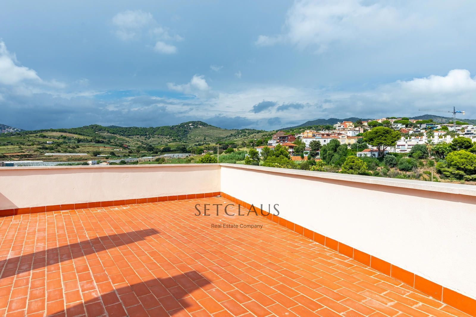 Comprar EL MASNOU.  Piso con balcón y ascensor en zona tranquila. foto 28