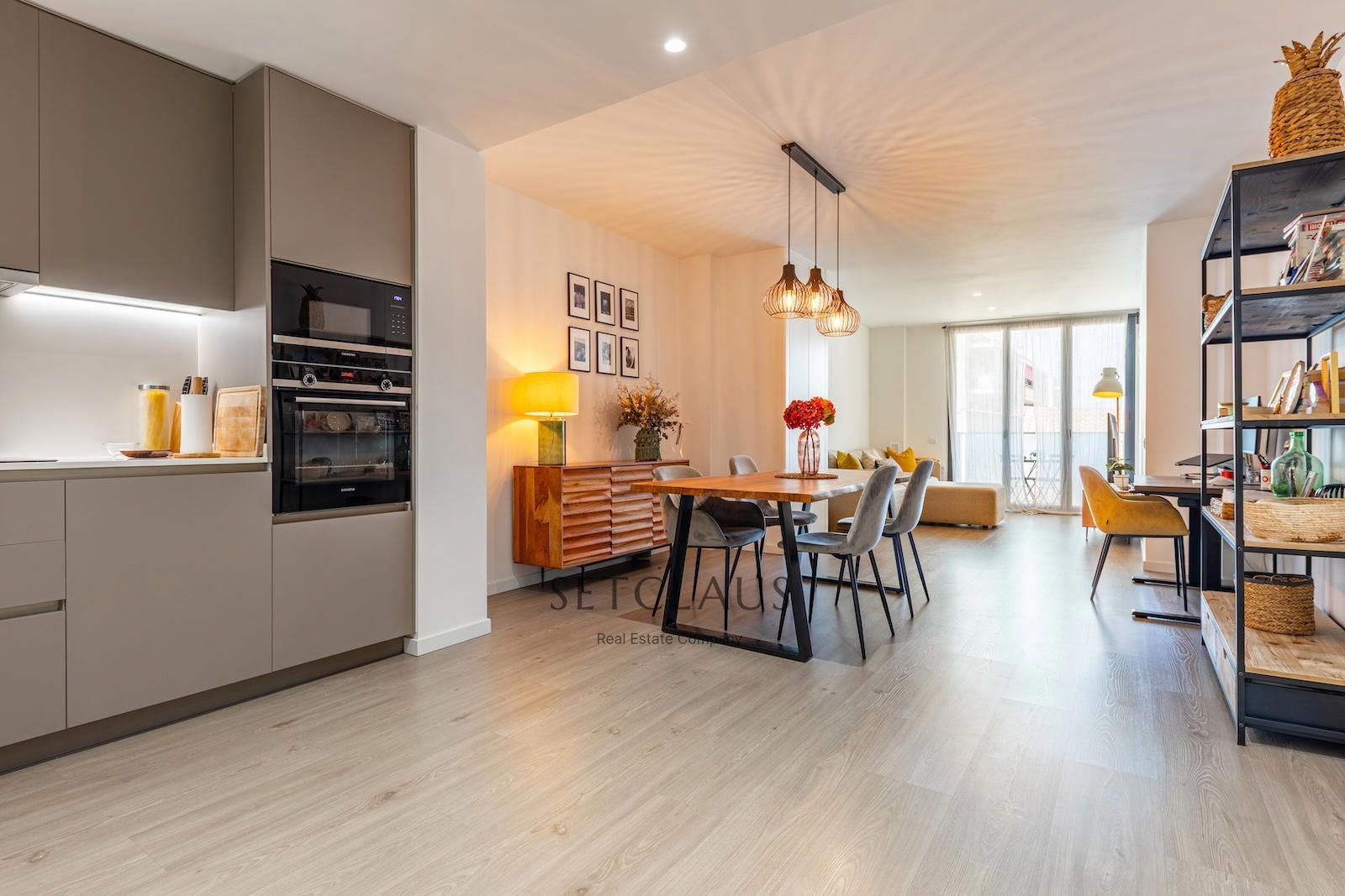 BADALONA. Centro. 3 habitaciones, 2 baños, 109.79 m² en venta.