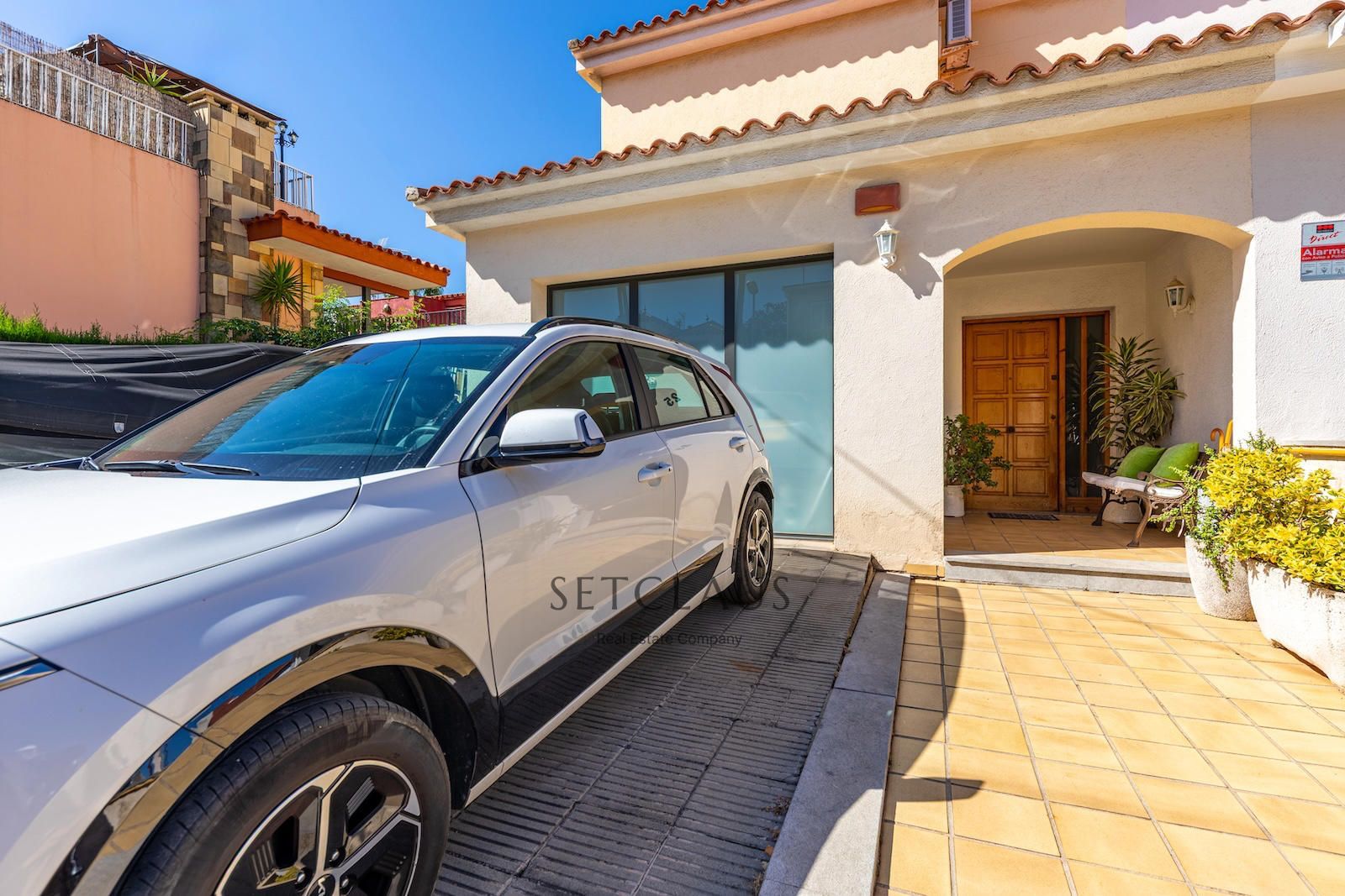 Inmueble Semi-detached villa with private pool and unobstructed views in El Masnou foto 38