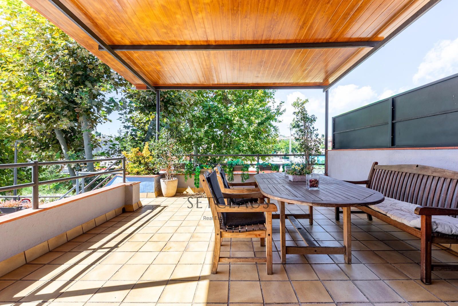 Inmueble Semi-detached villa with private pool and unobstructed views in El Masnou foto 4