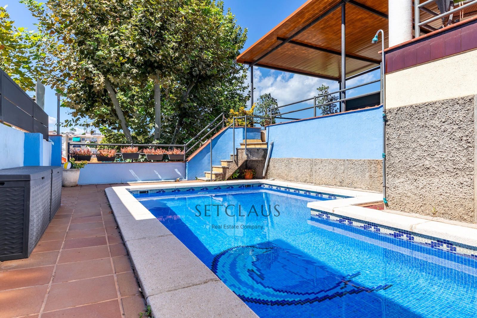 Inmueble Semi-detached villa with private pool and unobstructed views in El Masnou foto 2
