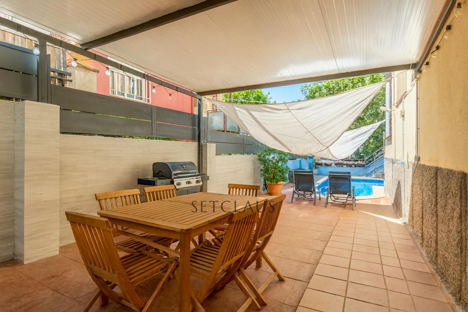 Inmueble Semi-detached villa with private pool and unobstructed views in El Masnou foto 7