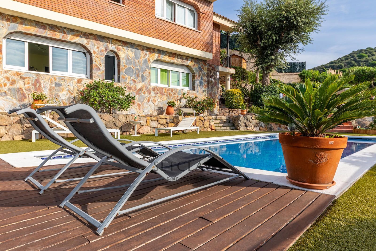 Comprar Chalet independiente con vistas panorámicas al mar y privacidad. foto 12