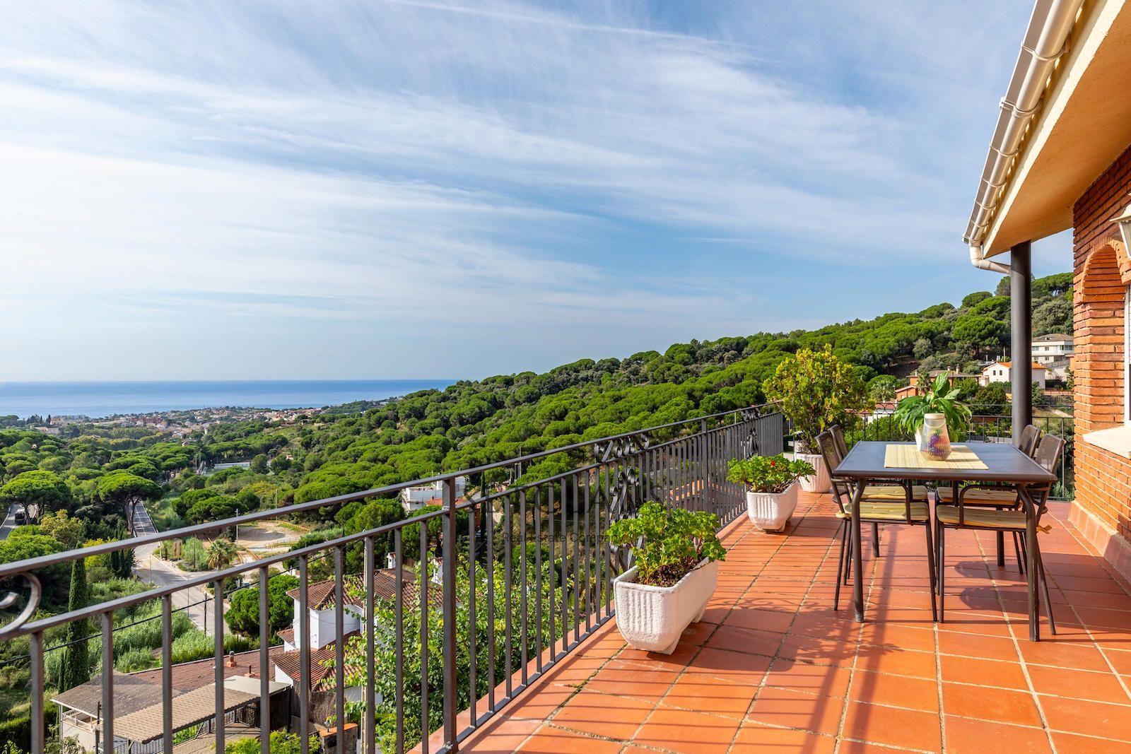 Comprar Chalet independiente con vistas panorámicas al mar y privacidad. foto 19