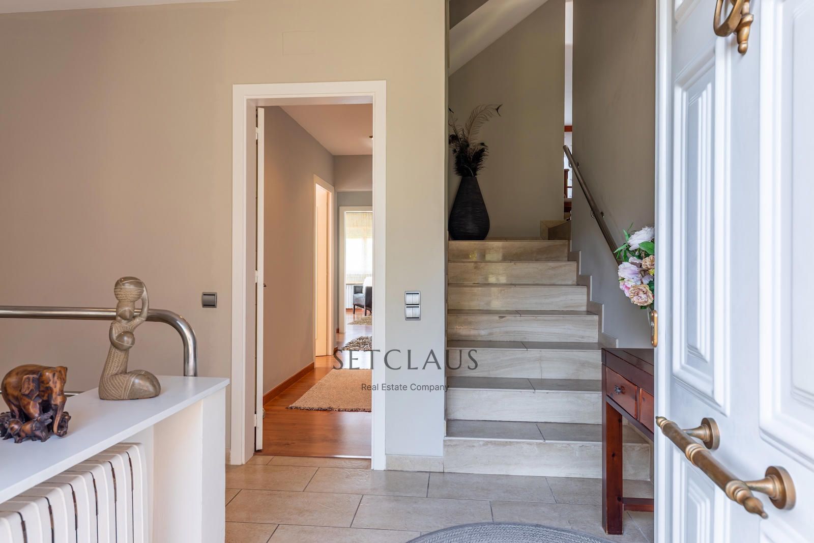 Comprar Chalet independiente con vistas panorámicas al mar y privacidad. foto 50