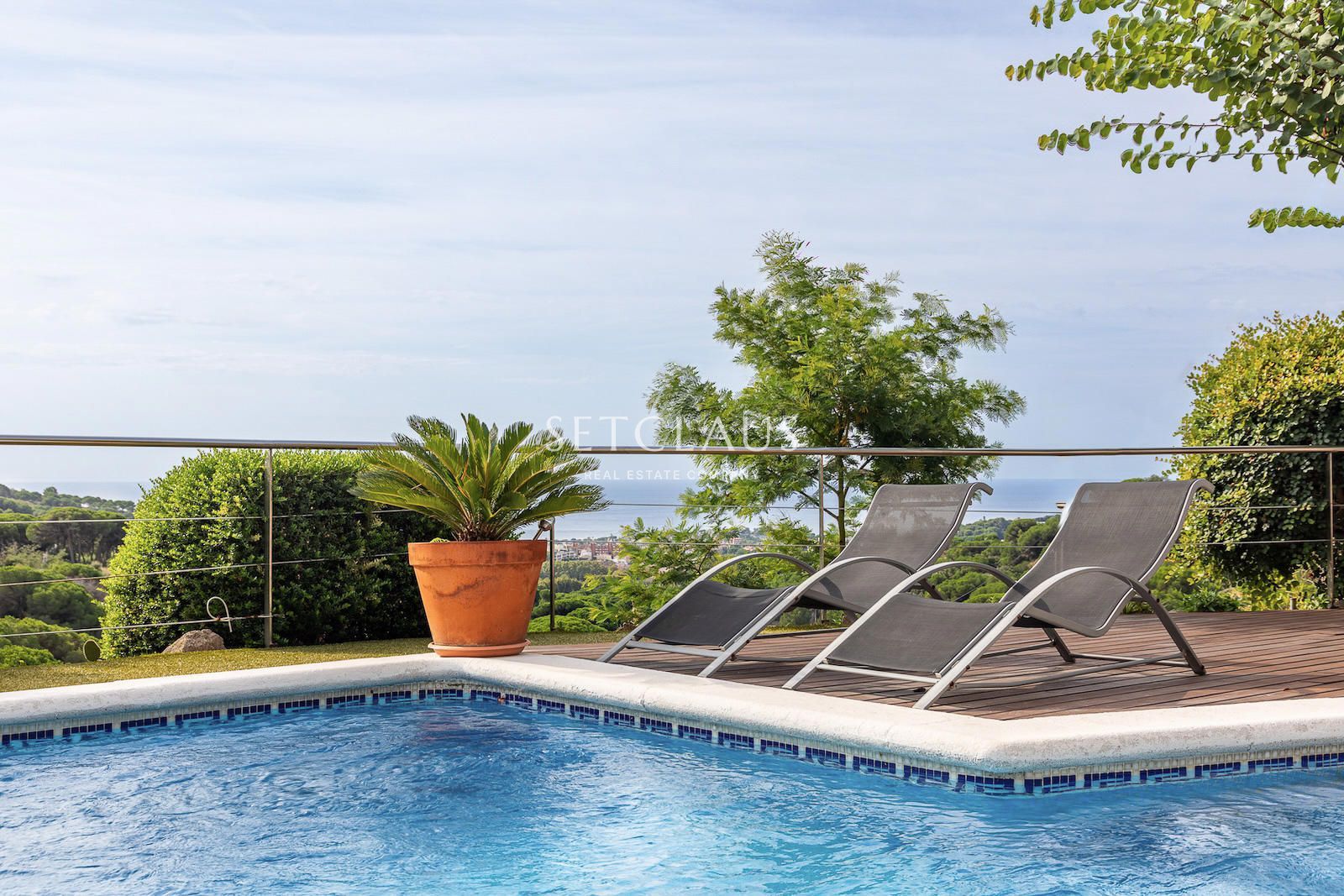 Inmueble Chalet independiente con vistas panorámicas al mar y privacidad. foto 3