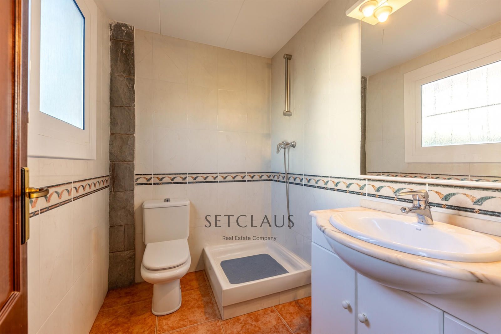 Comprar Chalet independiente en El Masnou, zona Ocata, a 2 minutos de la playa foto 48