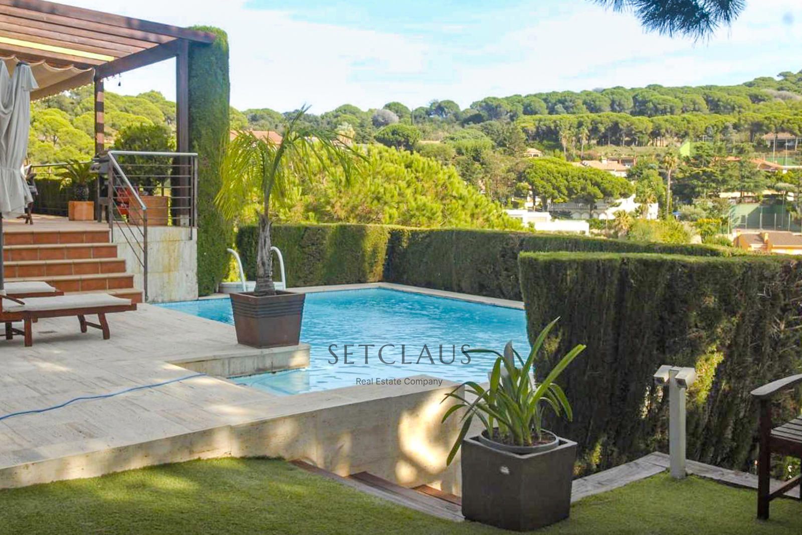 Inmueble Chalet independiente en Cabrils con piscina y vistas panorámicas. foto 9