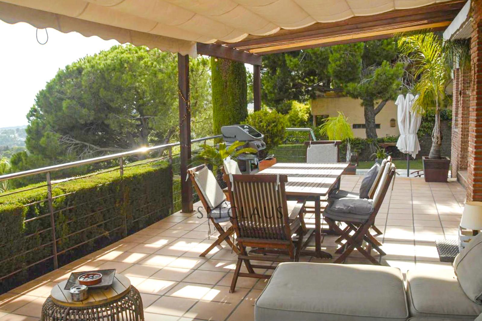 Inmueble Chalet independiente en Cabrils con piscina y vistas panorámicas. foto 11