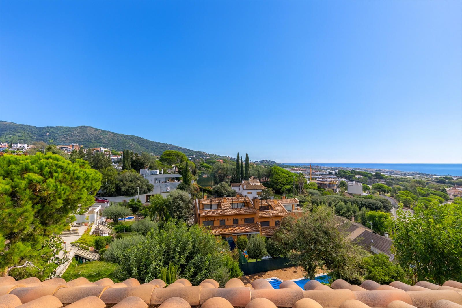 Comprar Chalet pareado con vistas al mar foto 27