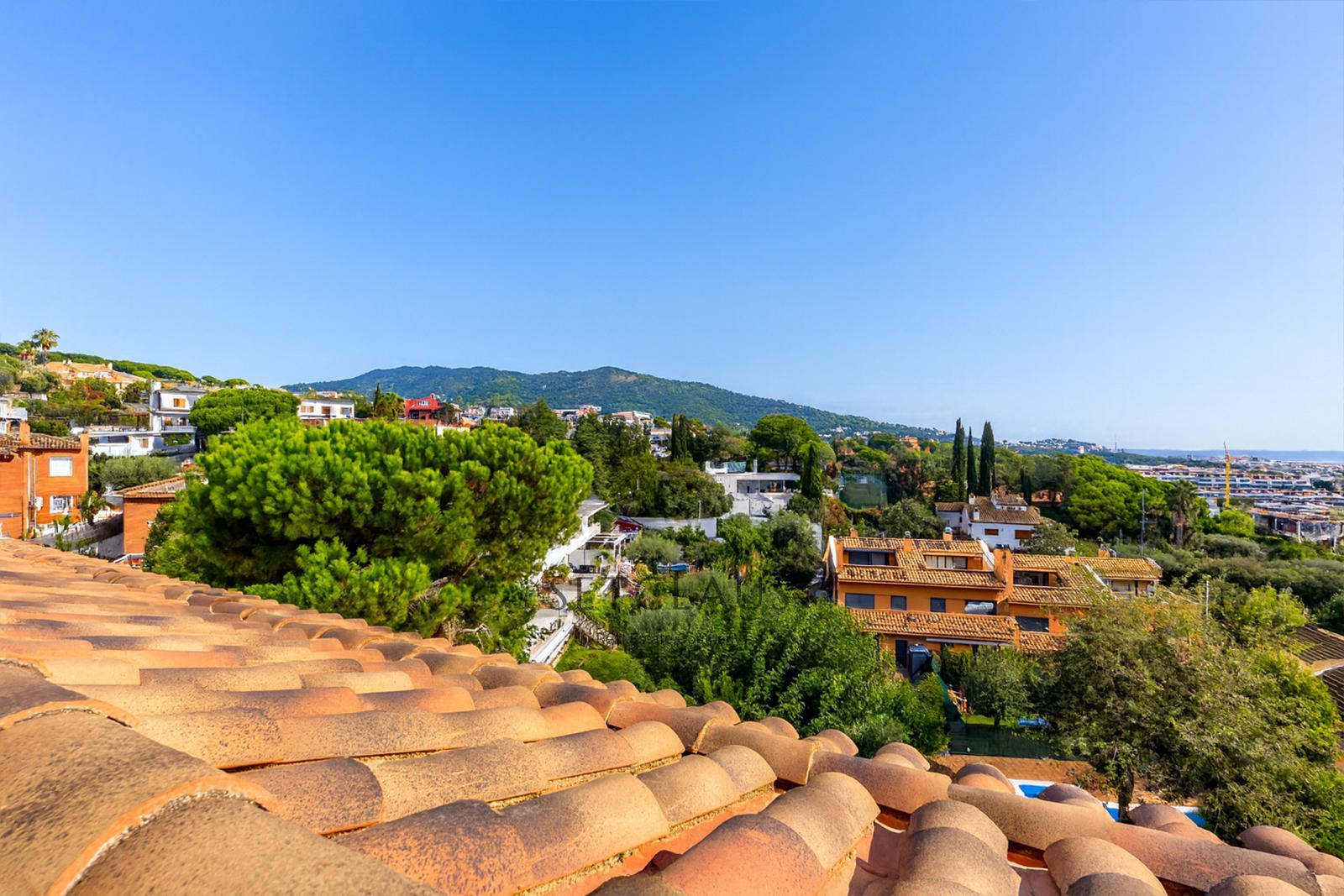 Comprar Chalet pareado con vistas al mar foto 28