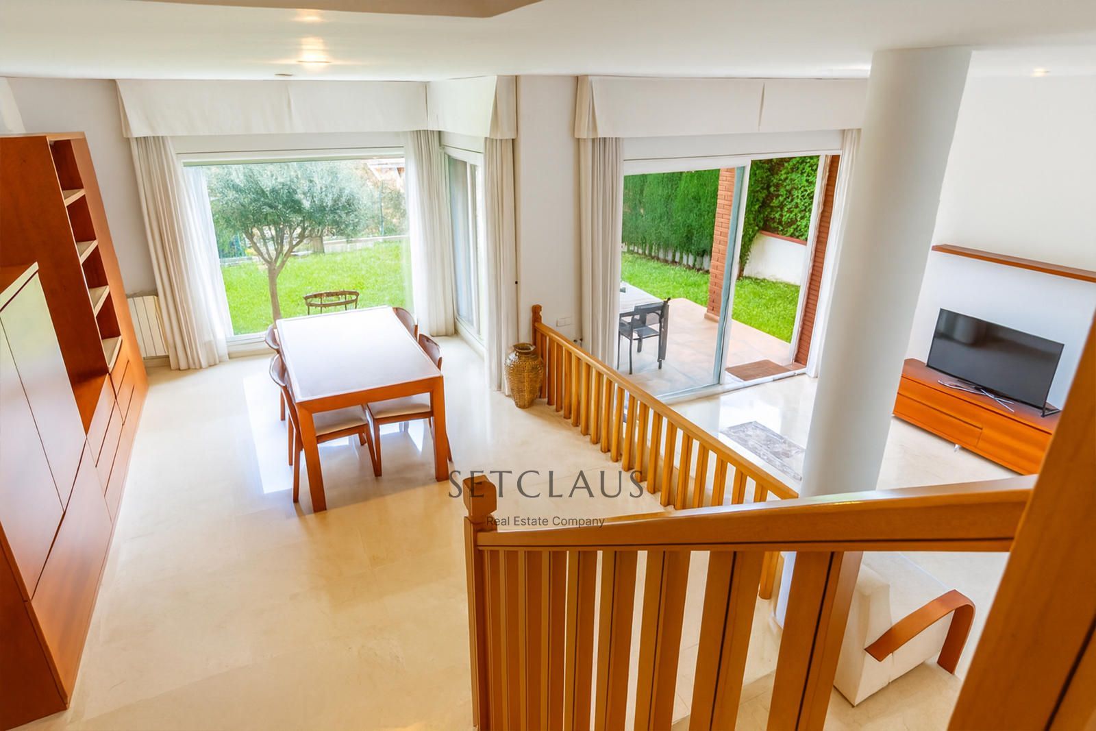 Comprar Chalet pareado con vistas al mar foto 12