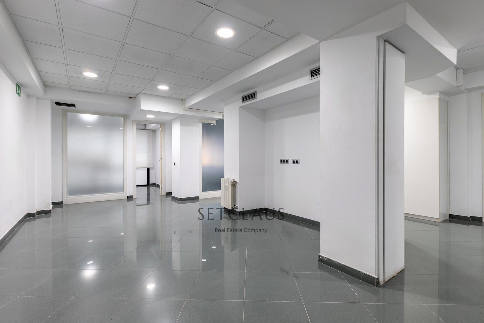 Comprar Inmueble en Balmes, Sant Gervasi-Galvany, con cambio de uso parcial en trámite foto 2