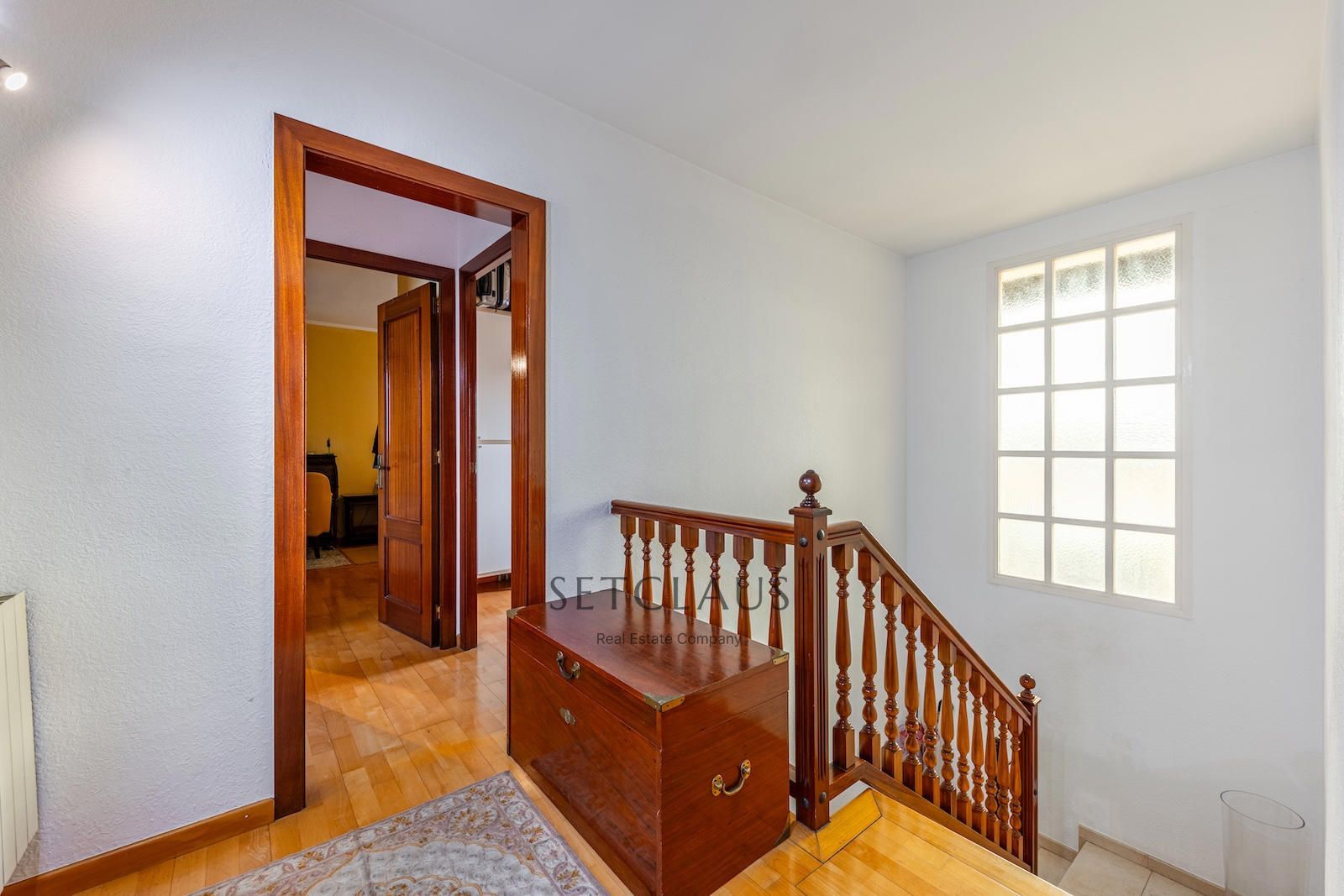 Comprar Chalet pareado en Premià de Dalt con piscina, bodega y sauna privada foto 33