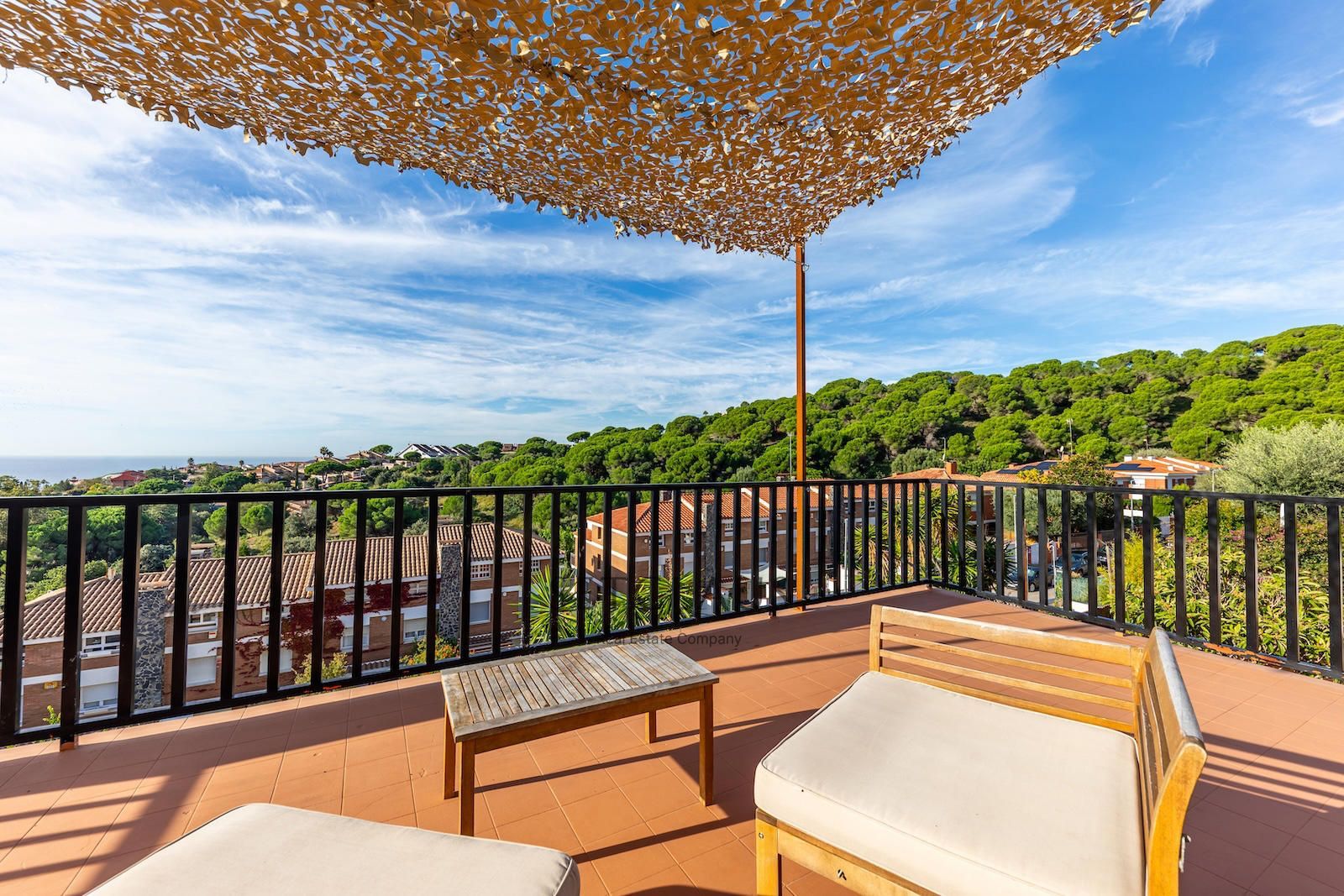 Comprar Chalet pareado en Teià con vistas panorámicas al mar, piscina y apartamento independiente. foto 20