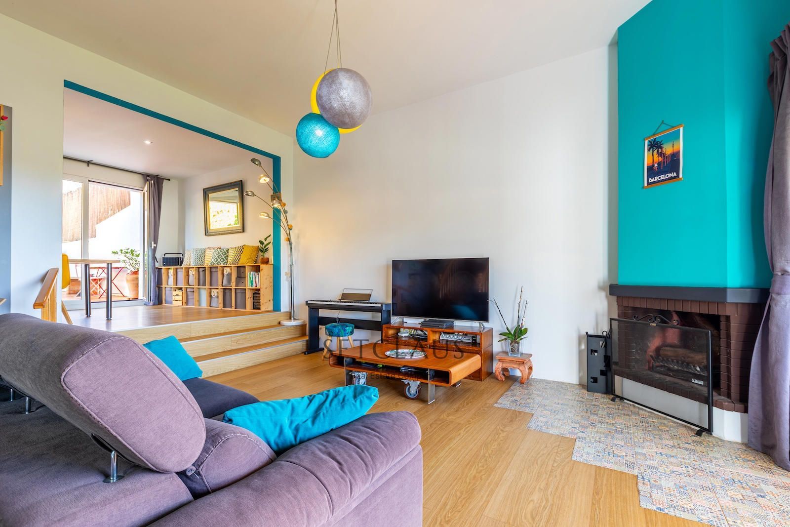 Comprar Chalet pareado en Teià con vistas panorámicas al mar, piscina y apartamento independiente. foto 15