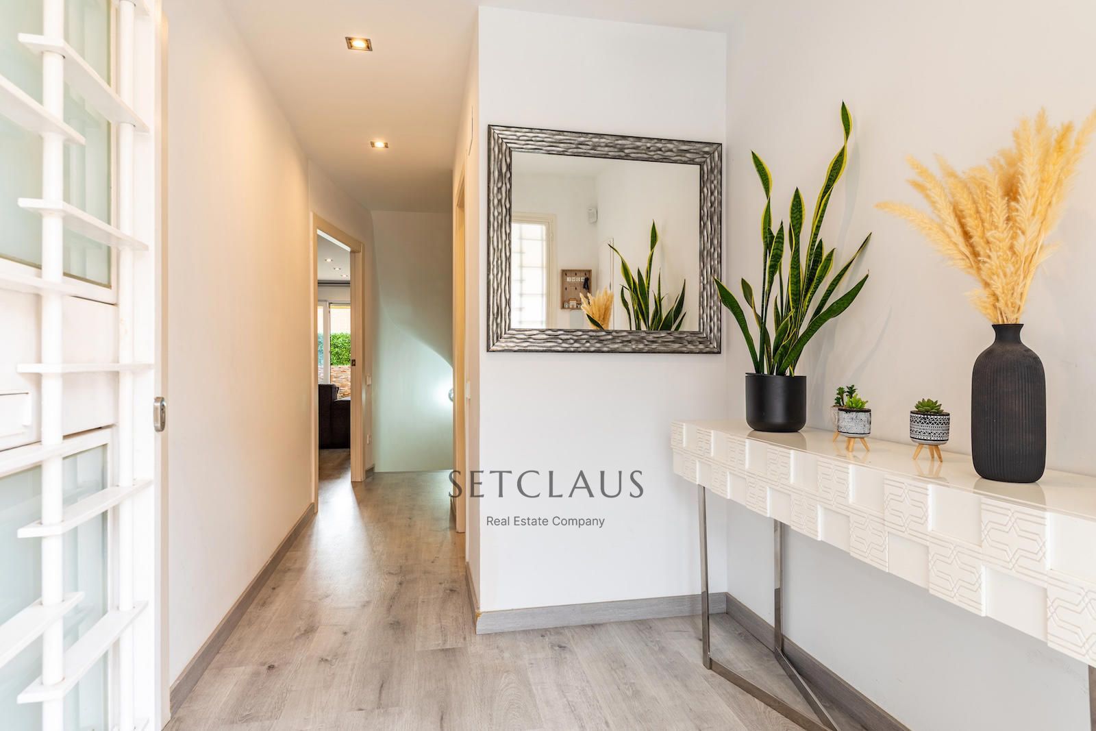 Comprar Adosado en Pla de Montgat con vistas al mar y jardín privado foto 11