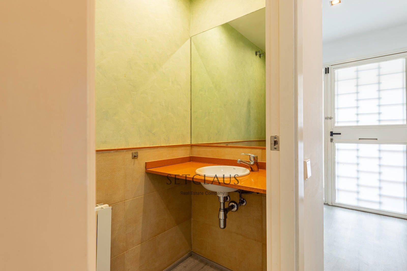 Comprar Adosado en Pla de Montgat con vistas al mar y jardín privado foto 41